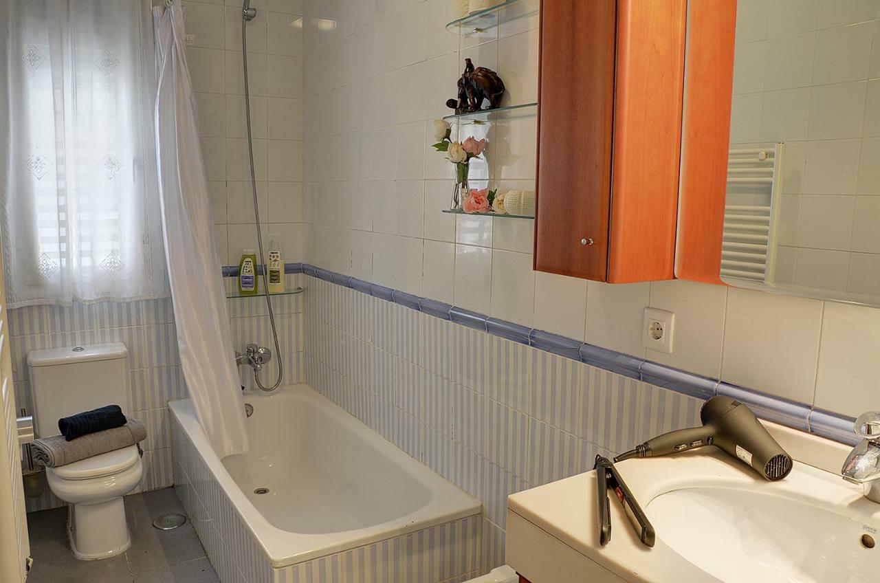 Sevilla Butterfly Suites Bagian luar foto